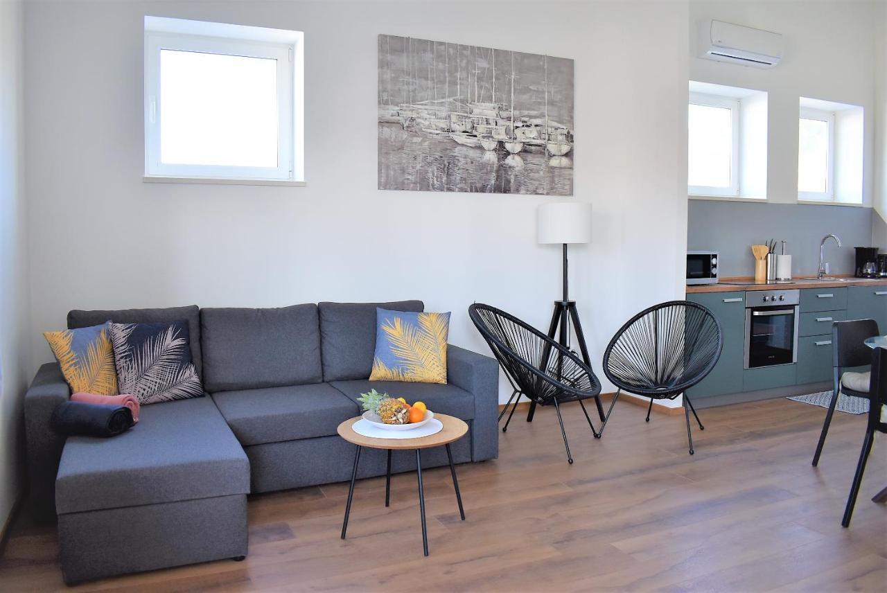 Apartment Aci Marina Rab Banjol Екстер'єр фото