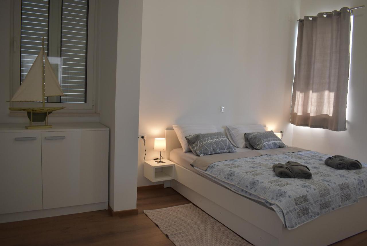 Apartment Aci Marina Rab Banjol Екстер'єр фото