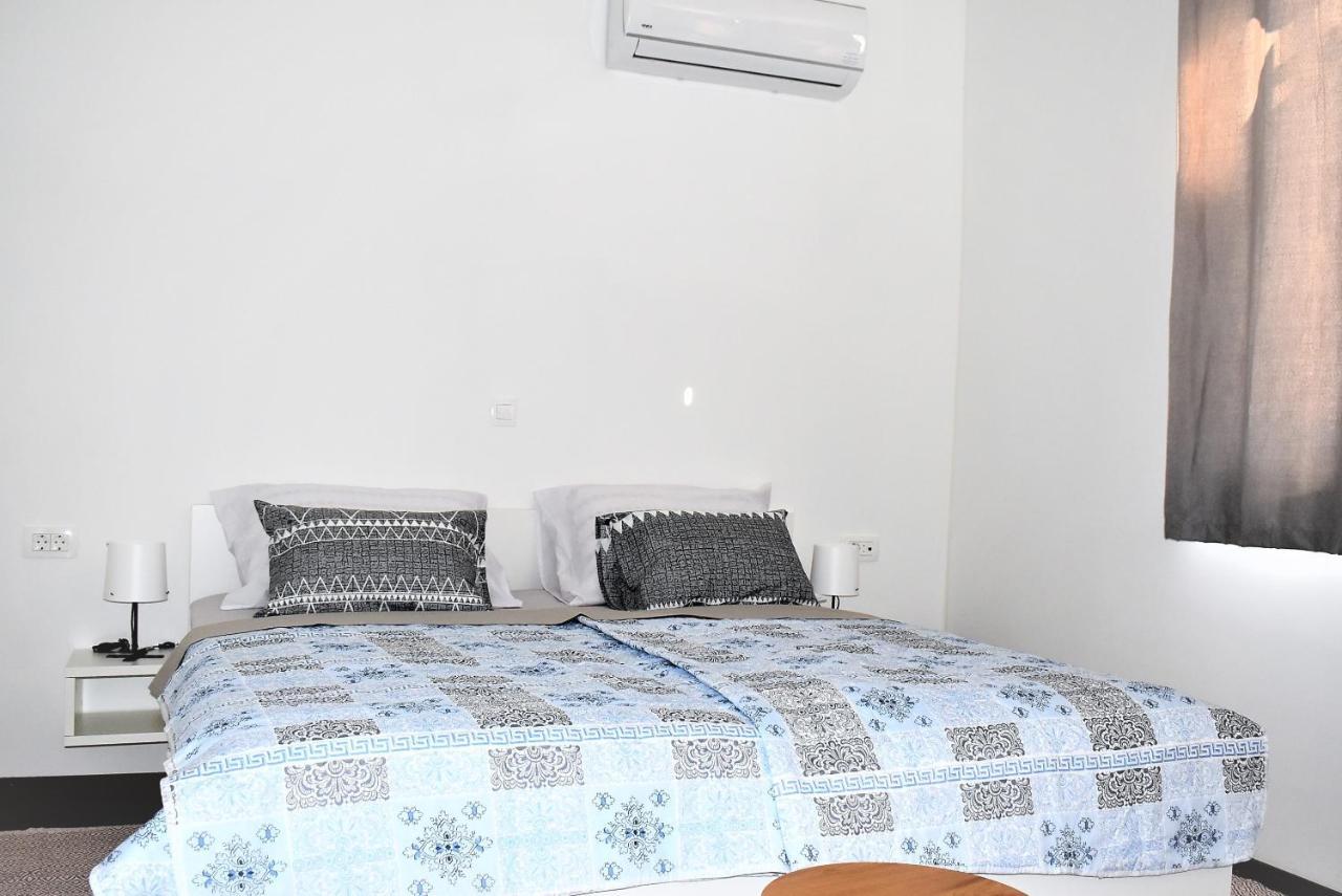 Apartment Aci Marina Rab Banjol Екстер'єр фото